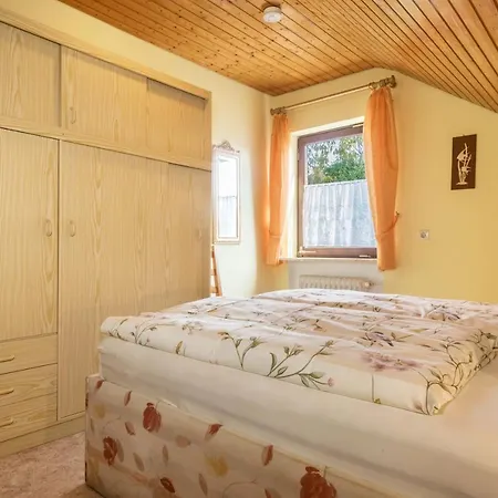 Ferienwohnung Apfelblute *